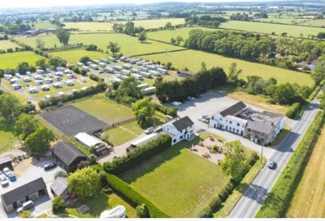 Chequers Inn Гаррогейт Екстер'єр фото